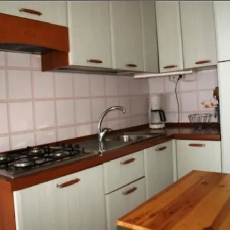 Casa Vacanze Glicine Apartment